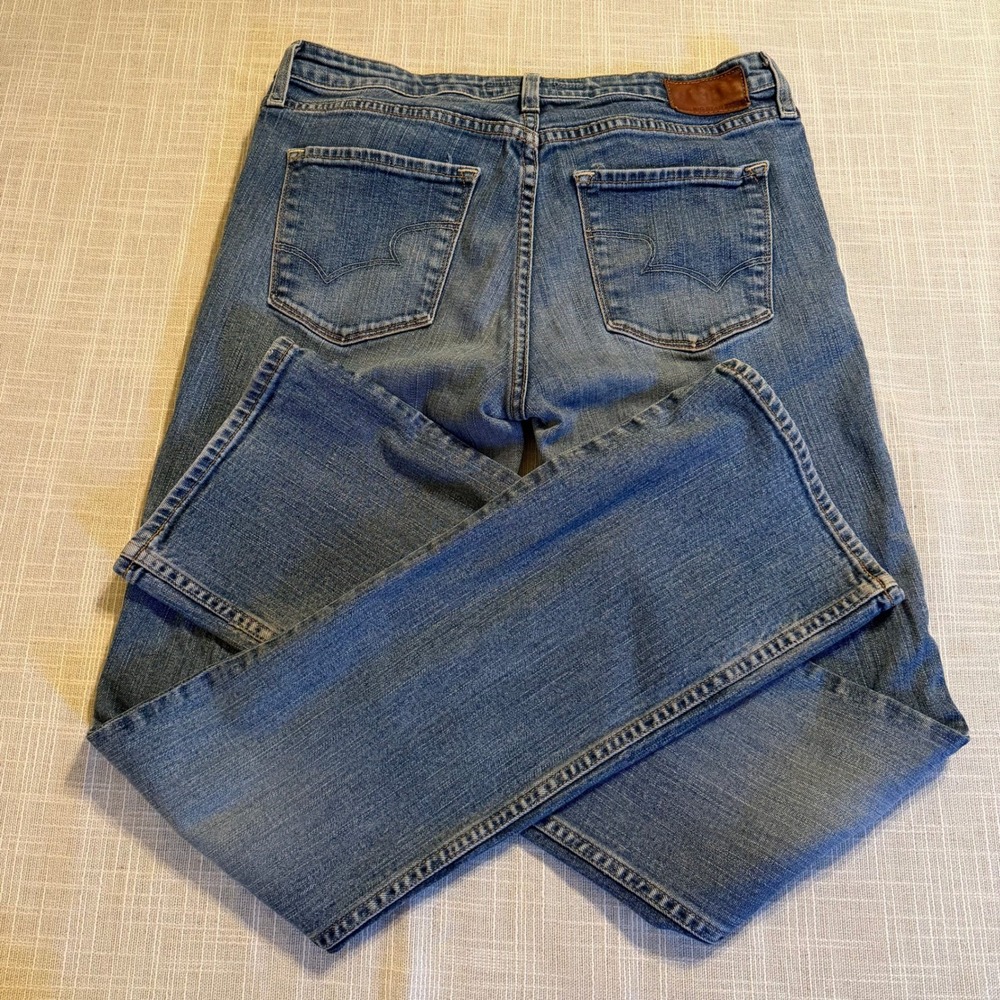Big Star 1974 Hazel Mid Rise Bootcut Jeans Medium Wash Blue Size 33L Stretch